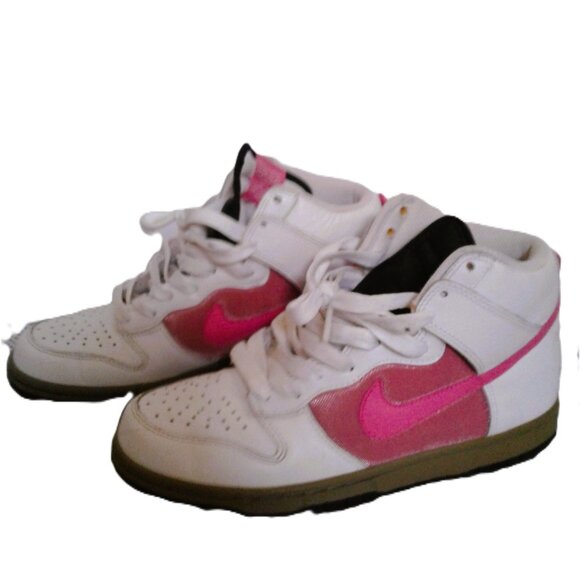 Nike high top shoes - Size 8 - Picture 3 of 7